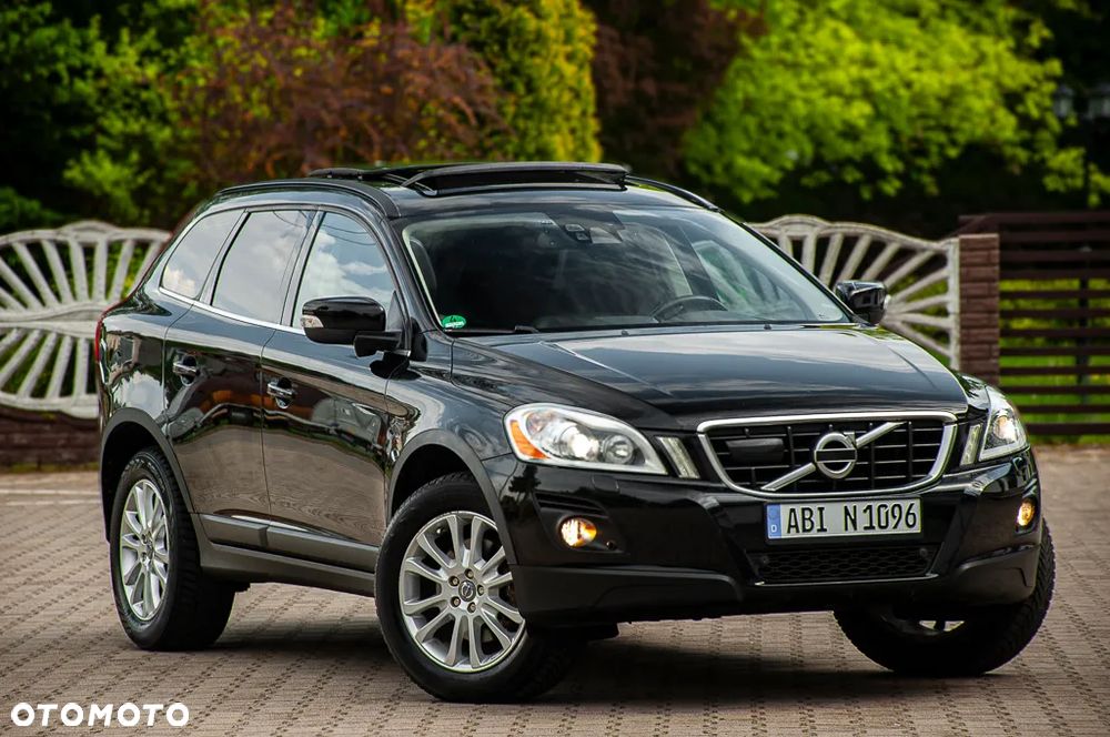 Volvo XC 60 D5 AWD - 2