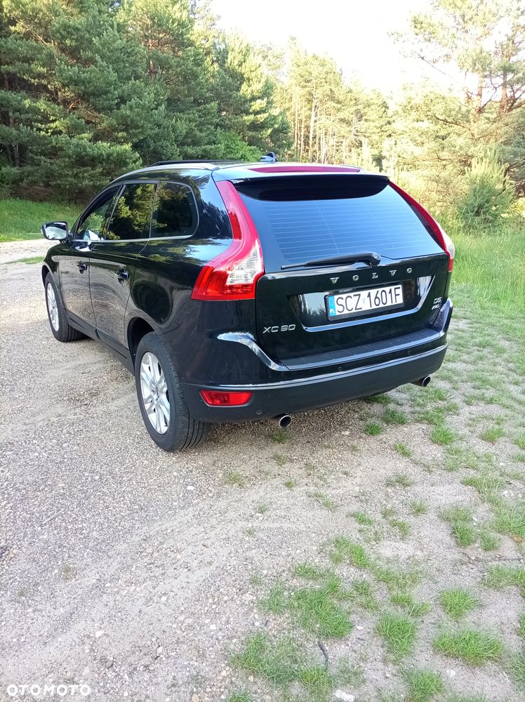 Volvo XC 60 D5 AWD Summum - 21