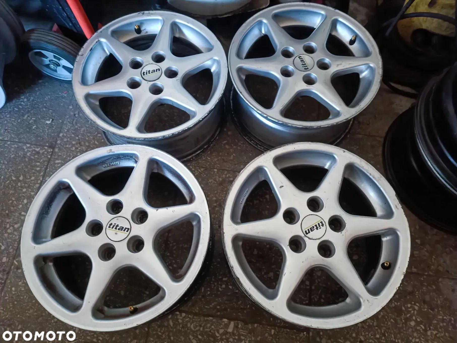 5x112 Felgi Aluminiowe Alufelgi 15 TITAN 7x15 Et38 Koła VW GOLF 5 CADDY TOURAN PASSAT B5 SHARAN SEAT ALHAMRA LEON ALTEA TOLEDO SKODA OCTAVIA II 2 AUDI A4 B5 B6 A6 C5 Legnica ALU-RAD - 1