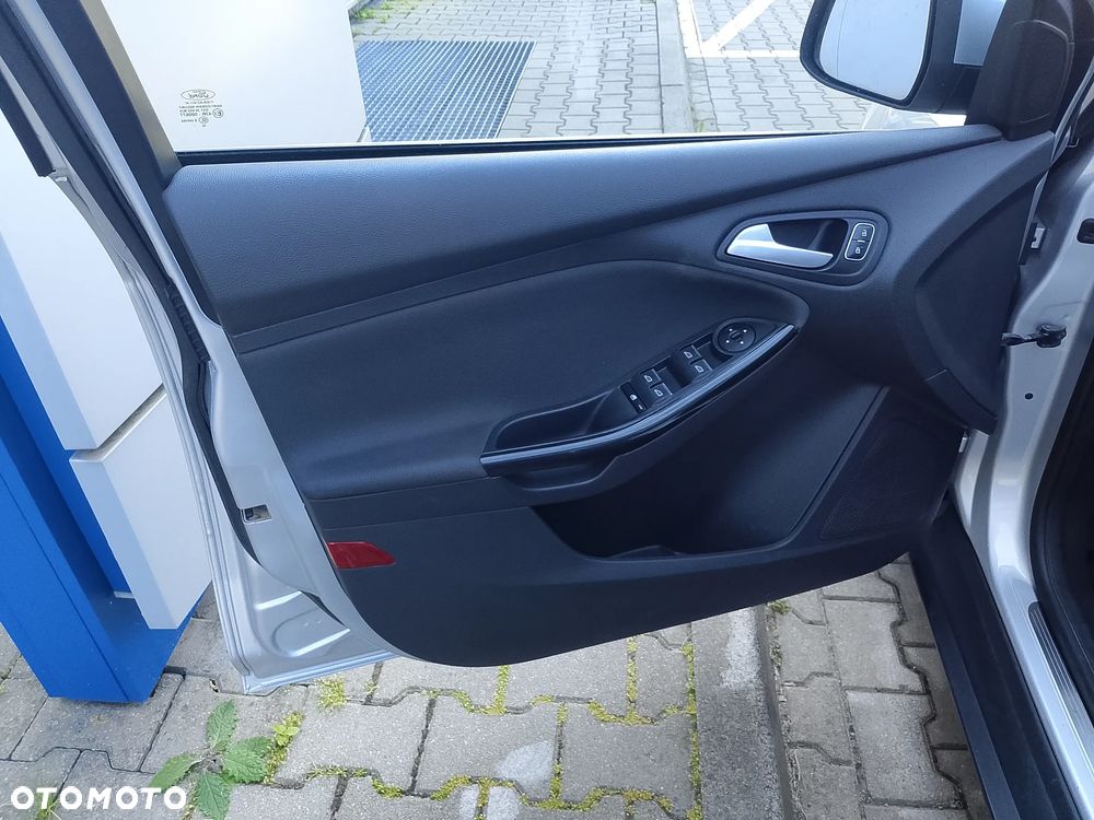 Ford Focus 1.5 TDCi Titanium - 16