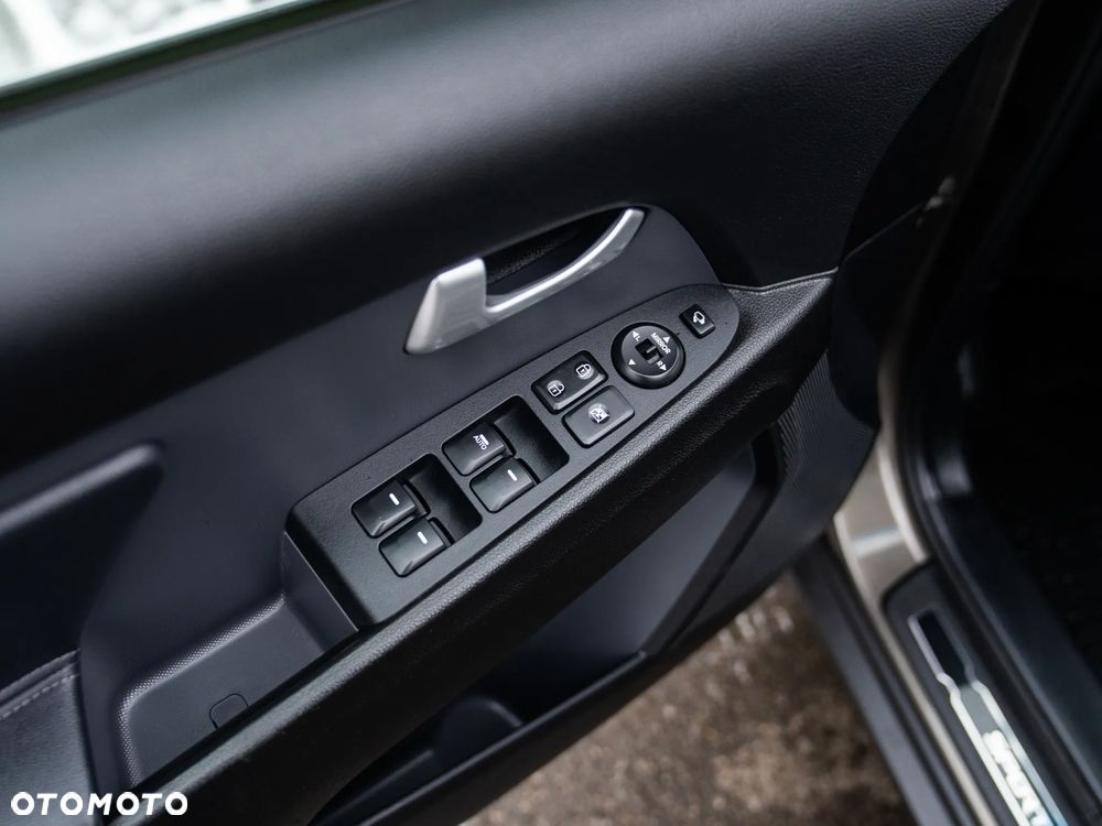 Kia Sportage 1.7 CRDI Business Line L 2WD - 40