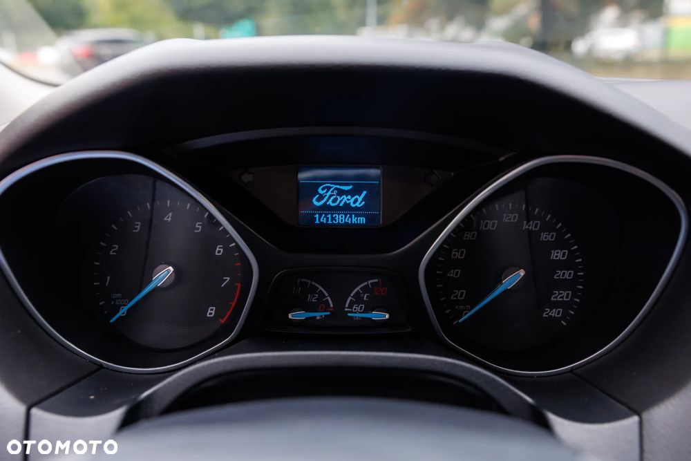 Ford Focus 1.6 EcoBoost Titanium - 8