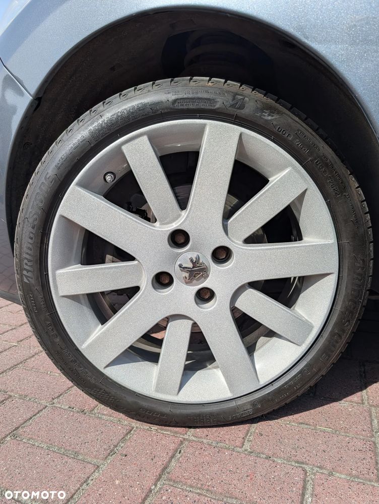 Peugeot 207 CC - 10