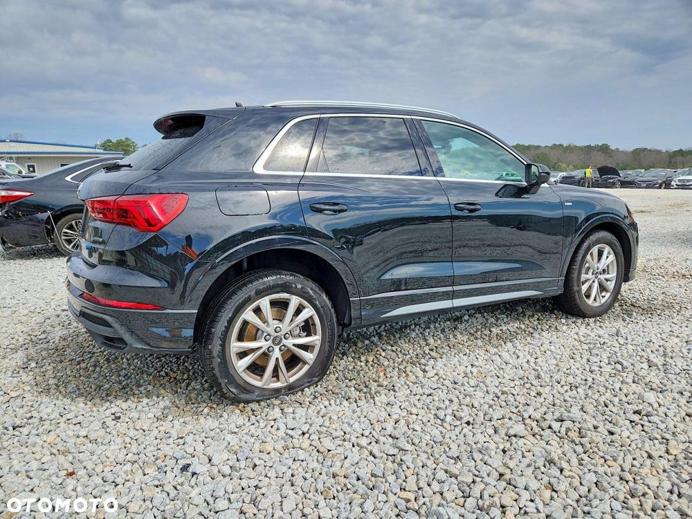 Audi Q3 45 TFSI Quattro S tronic S line - 3