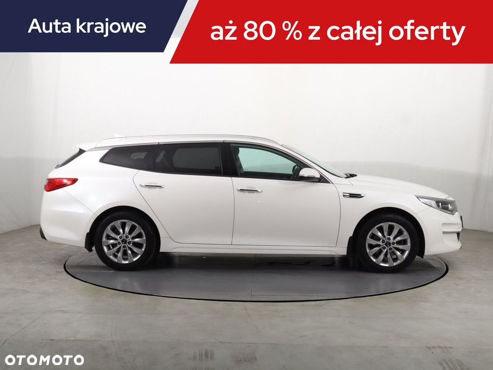 Kia Optima - 8