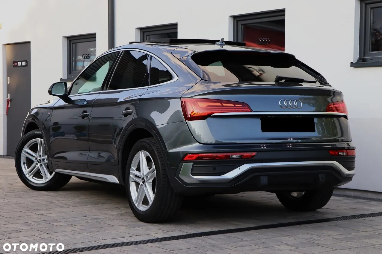 Audi Q5 Sportback - 6