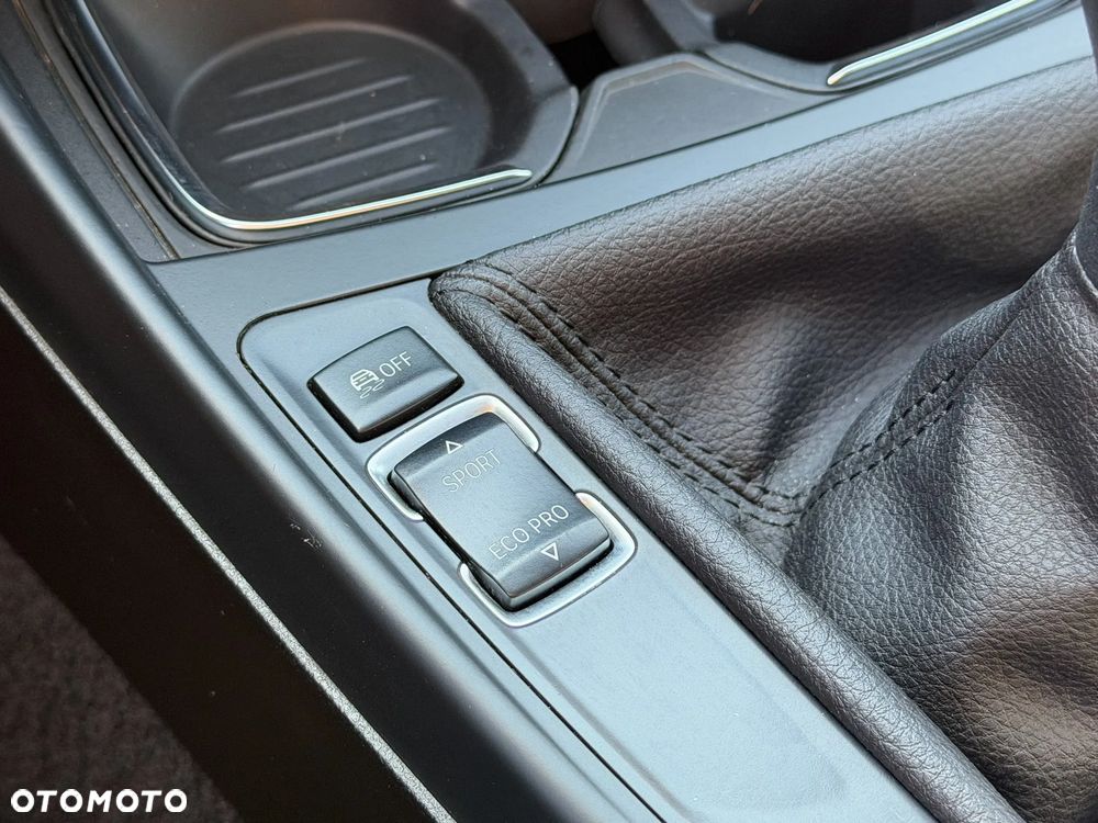 BMW Seria 1 125d - 27
