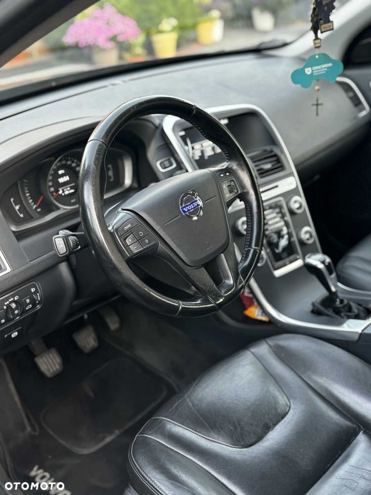 Volvo XC 60 - 3
