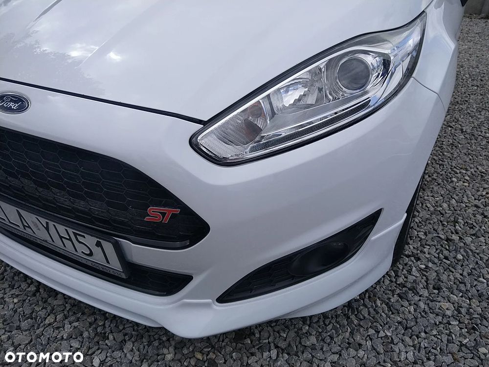 Ford Fiesta 1.0 EcoBoost STart-Stop ST-LINE - 11