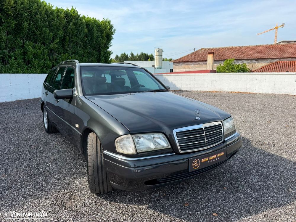 Mercedes-Benz C 250 - 3
