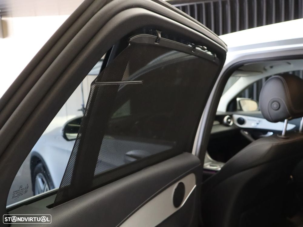 Mercedes-Benz GLC 300 d 4Matic 9G-TRONIC AMG Line - 17