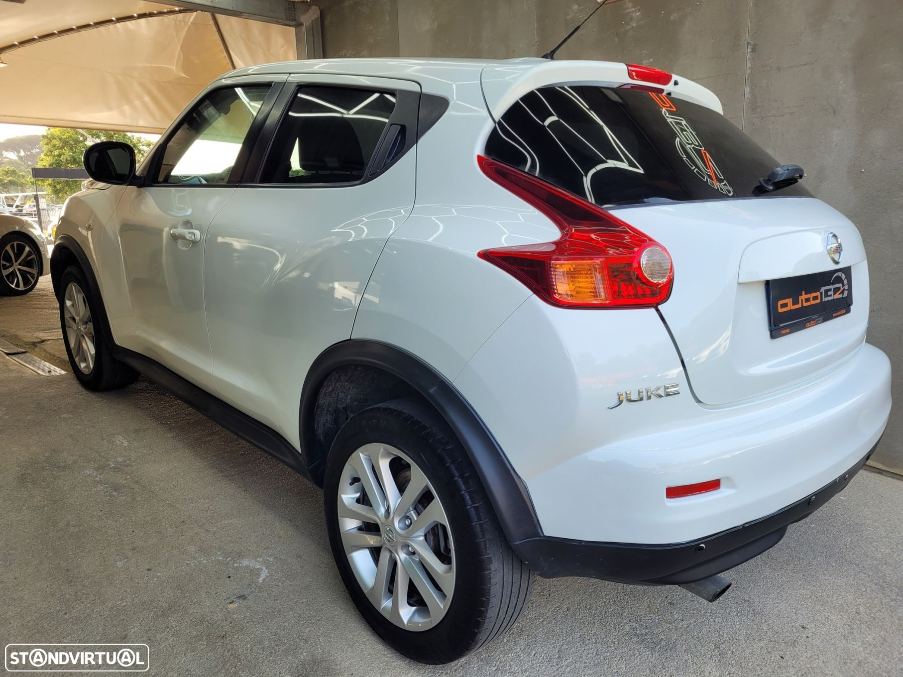 Nissan Juke 1.6 Eco Acenta Connect - 38
