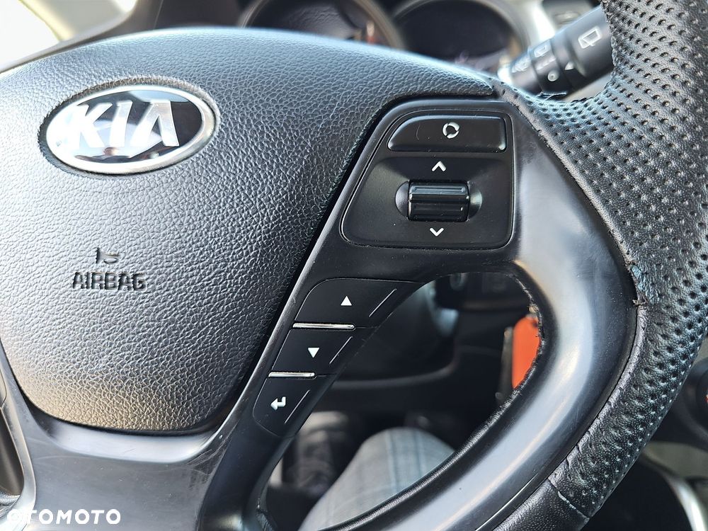 Kia Ceed Cee'd 1.6 CRDi M - 18