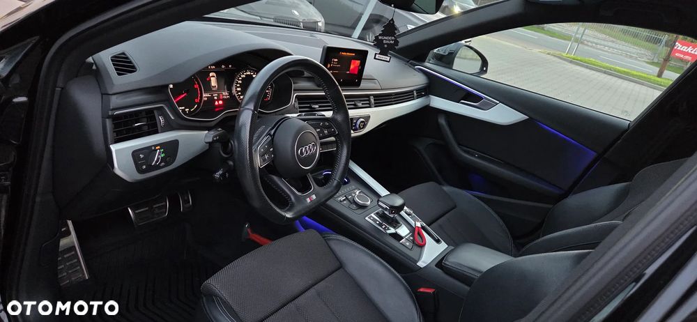 Audi A4 Avant - 16