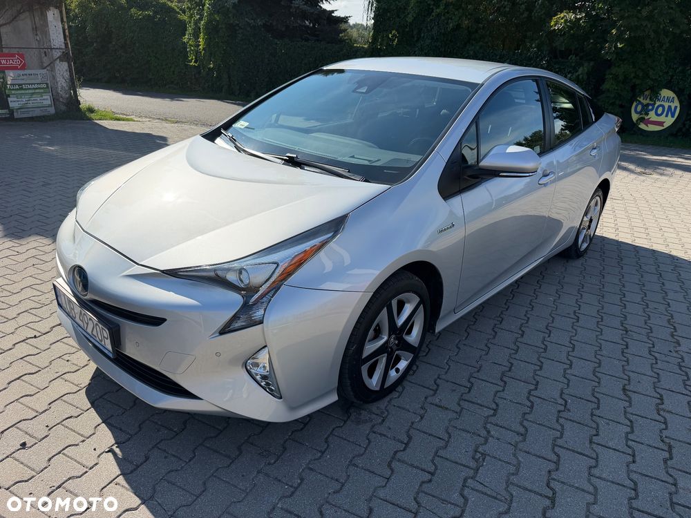 Toyota Prius 1.8 Hybrid Premium - 1