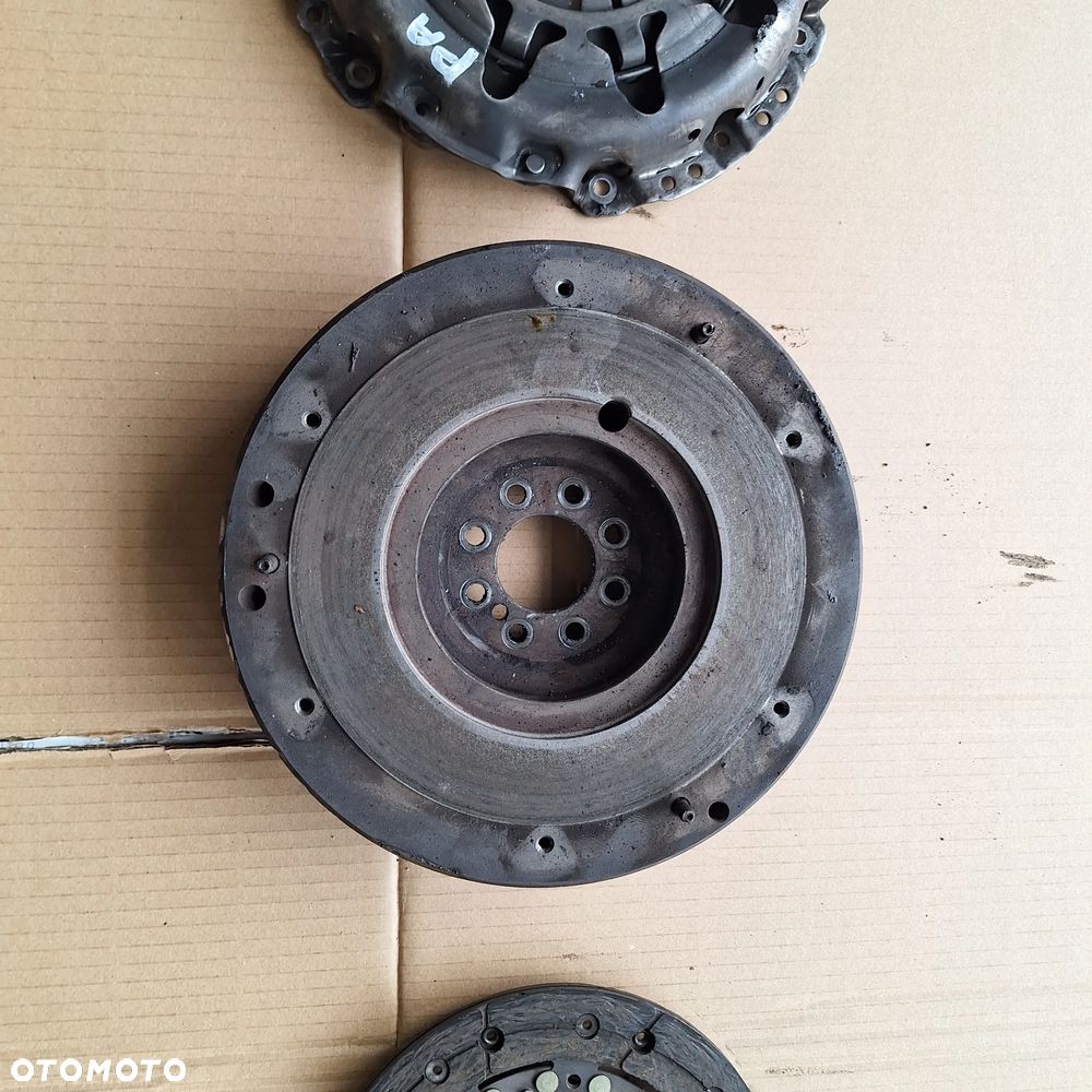 sprzeglo dwumasa tarcza docisk panda II doblo punto 1.3 jtd - 4