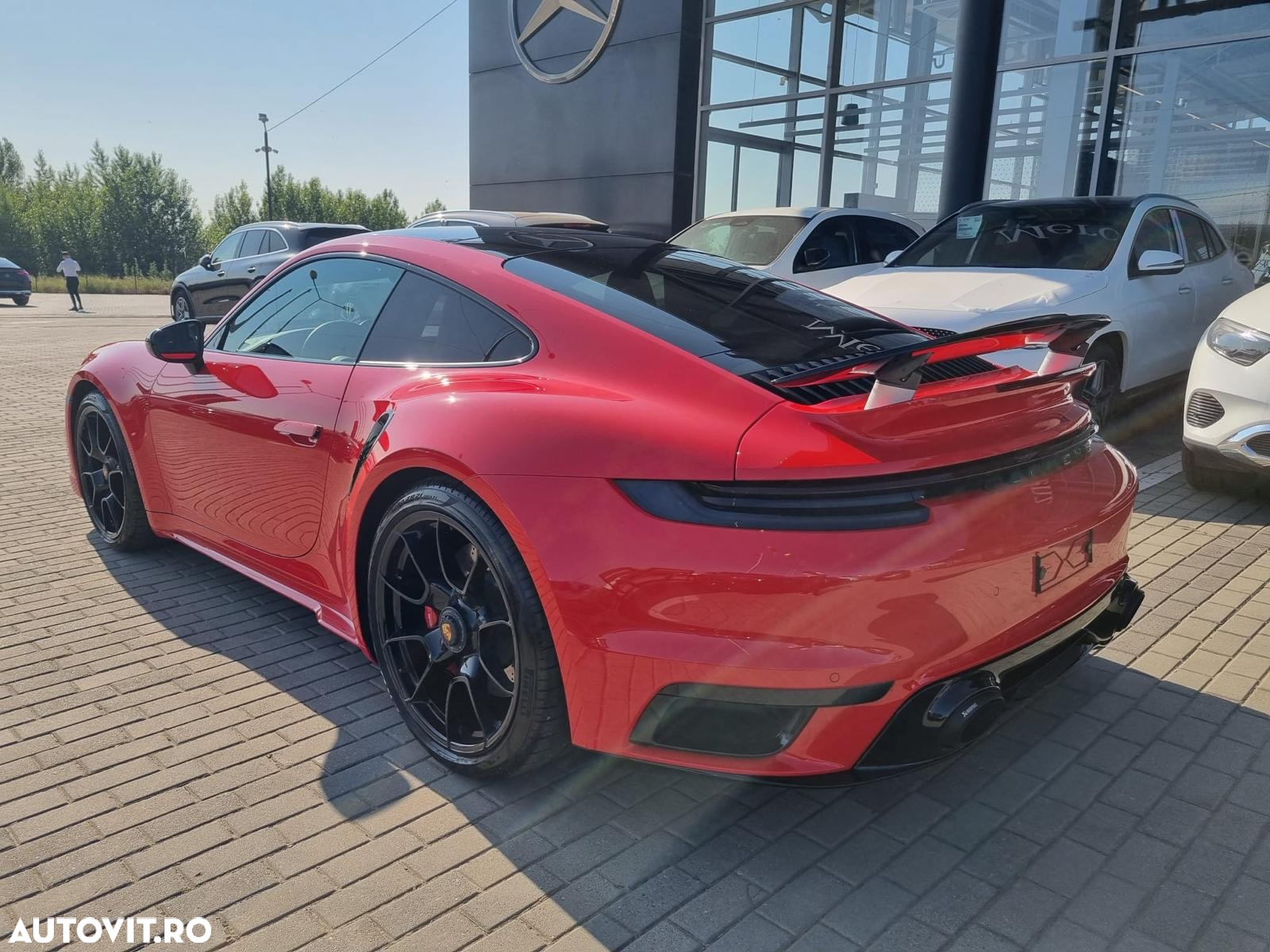Porsche 911-TURBO-S - 13
