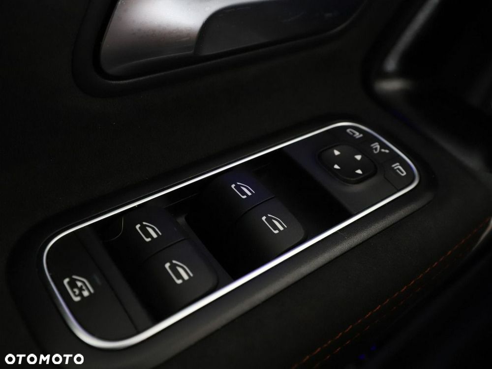 Mercedes-Benz CLA AMG 35 4-Matic 7G-DCT - 39