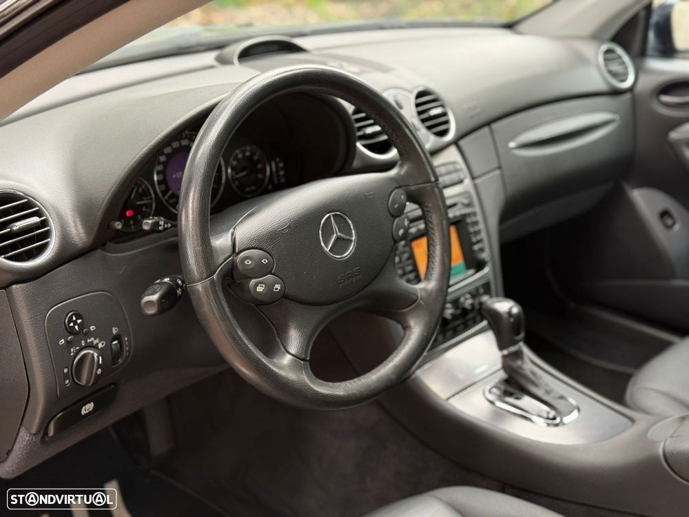 Mercedes-Benz CLK 240 - 21