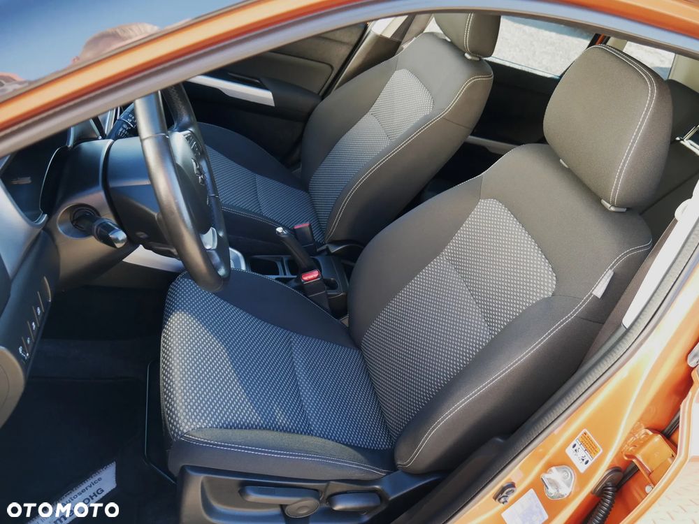 Suzuki Vitara 1.6 Elegance 2WD - 25