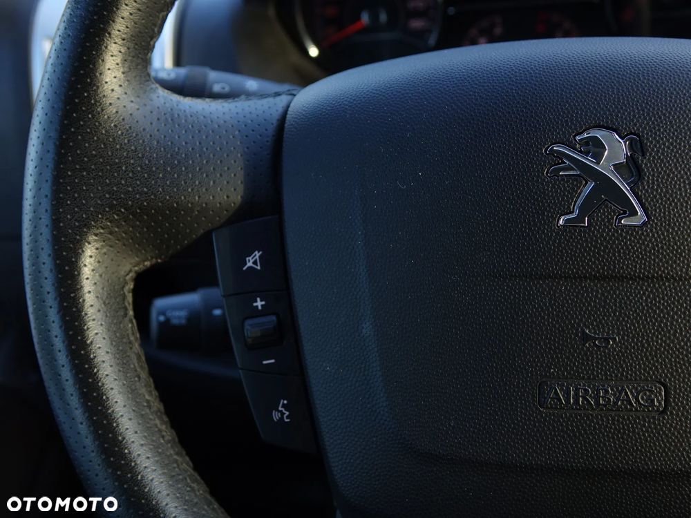 Peugeot Boxer 3-osobowy L4H2 Android Auto Kamera Nawigacja - 20