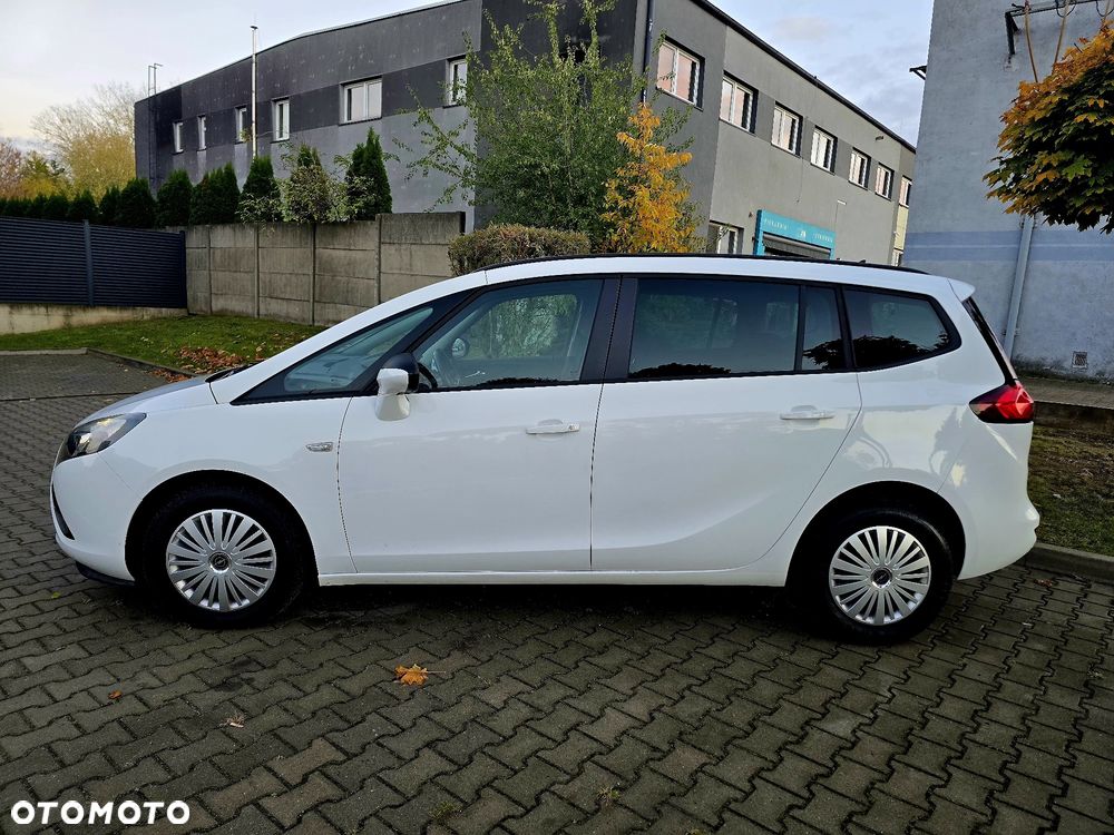 Opel Zafira - 4