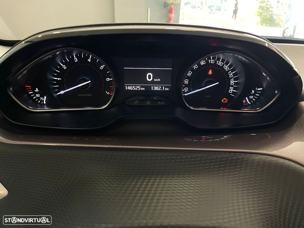 Peugeot 2008 PureTech 82 Style - 9