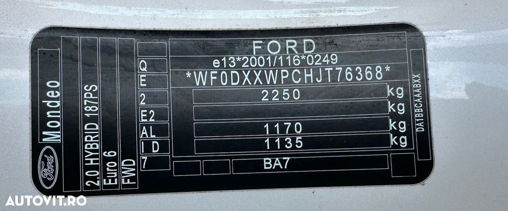 Ford Mondeo Vignale 2.0 Hybrid - 22