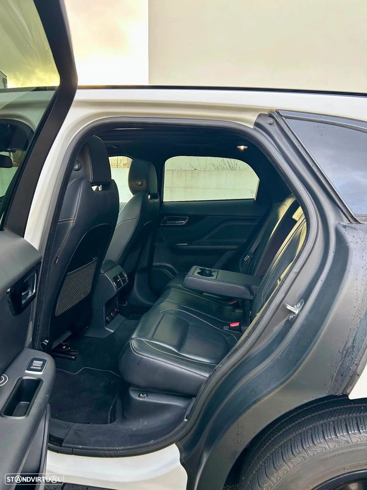 Jaguar F-Pace 2.0 i4D R-Sport Aut. - 10