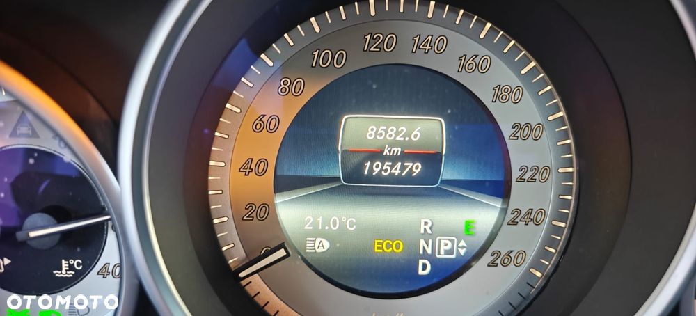 Mercedes-Benz Klasa E 250 CDI 4-Matic Avantgarde - 18