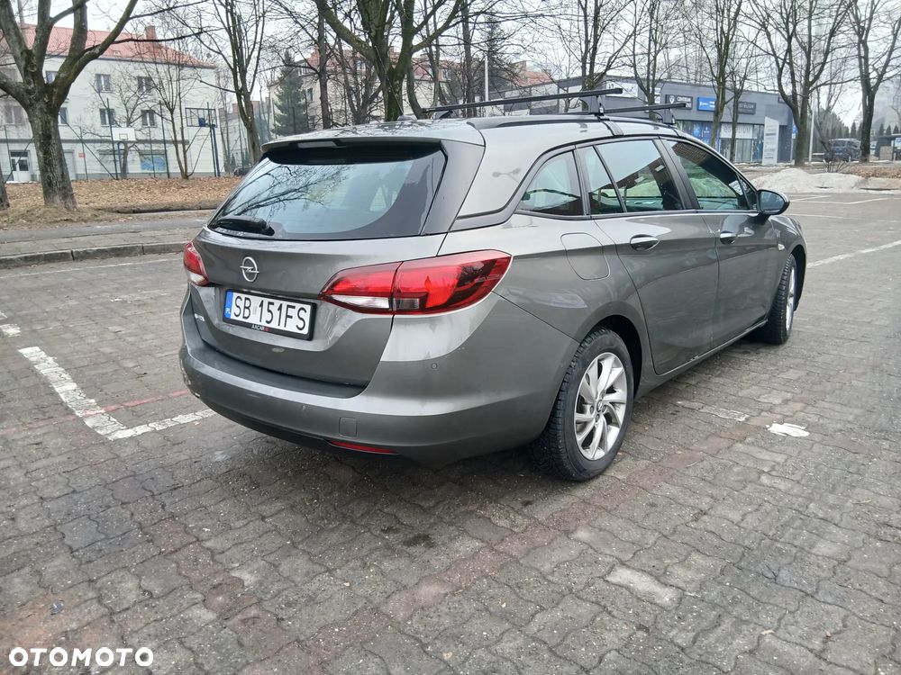 Opel Astra 1.2 T Elegance S&S - 14