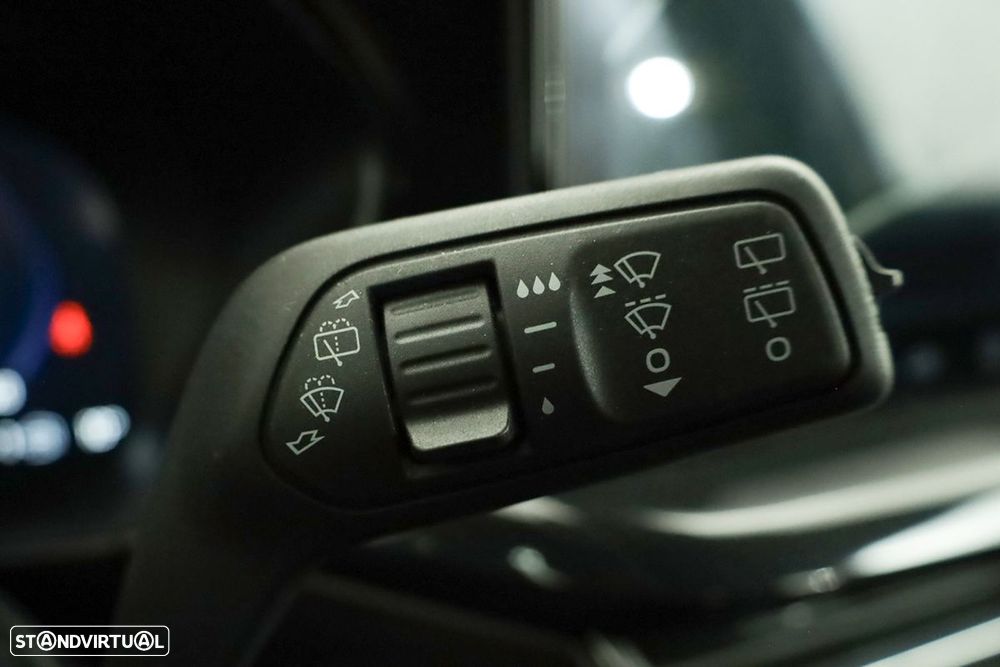 Ford Focus SW 1.0 EcoBoost MHEV ST-Line X Aut. - 18