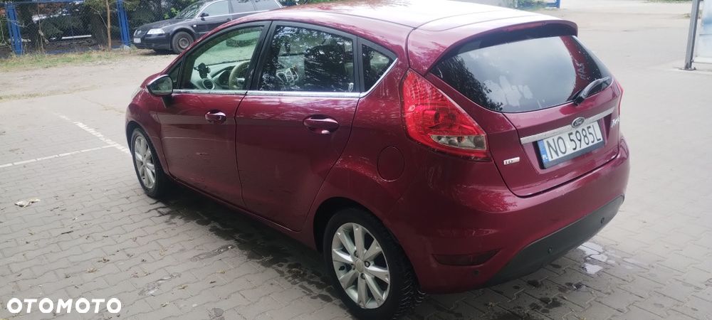 Ford Fiesta - 5