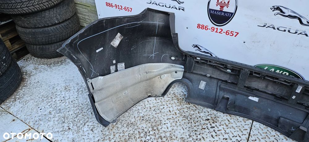 Dodge Durango III LIFT 2014- GT Kompletny zderzak tył pod 4x PDC oraz zaślepka na hak ZDERZAK POD 2 RURY kolor PAU wersja GT - 19