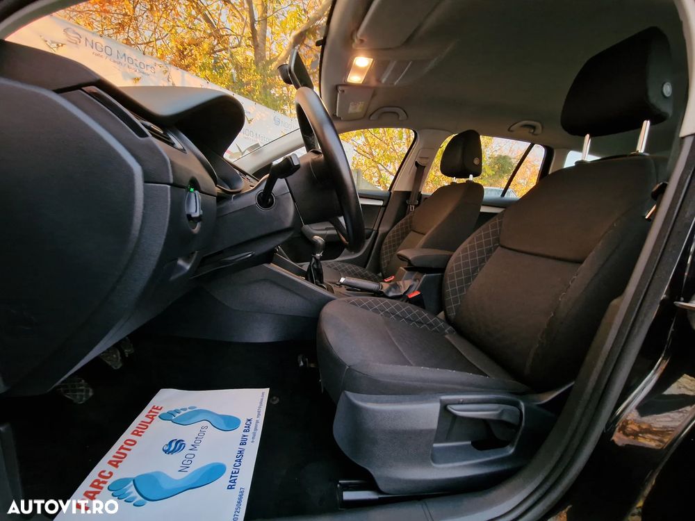 Skoda Octavia Combi Diesel 1.6 TDI Style - 18