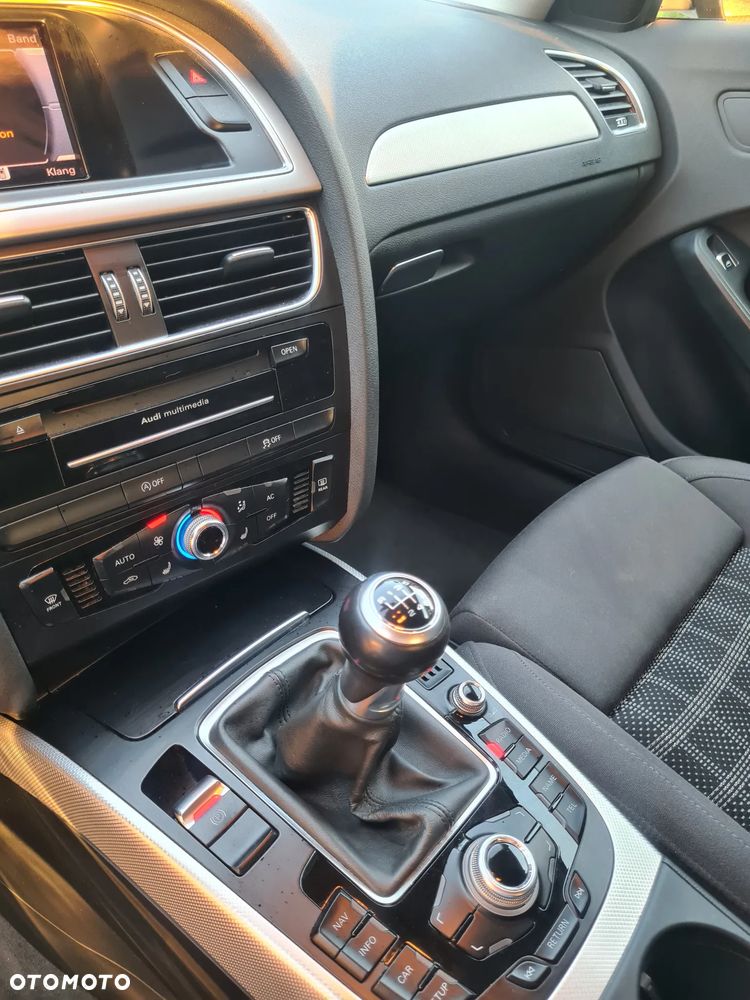 Audi A4 Avant 2.0 TDI DPF Ambition - 29