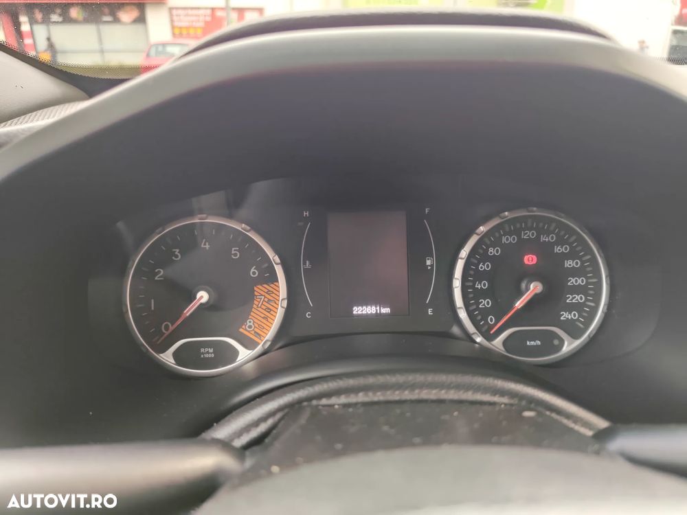 Jeep Renegade 1.0 Turbo 4x2 M6 Sport - 11