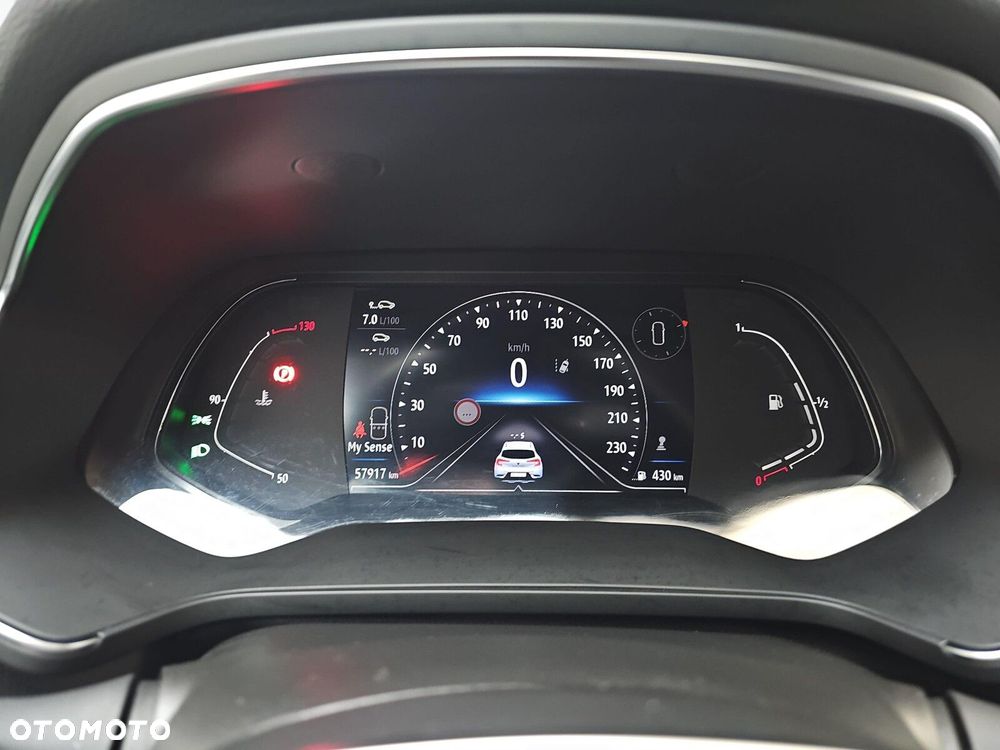 Renault Captur - 21