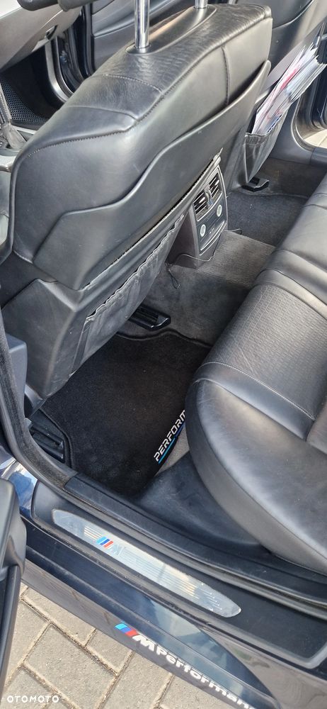 BMW Seria 5 540i - 11