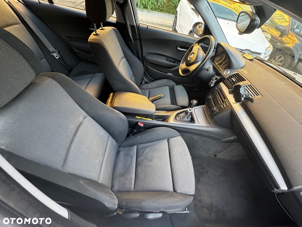 BMW Seria 1 - 11