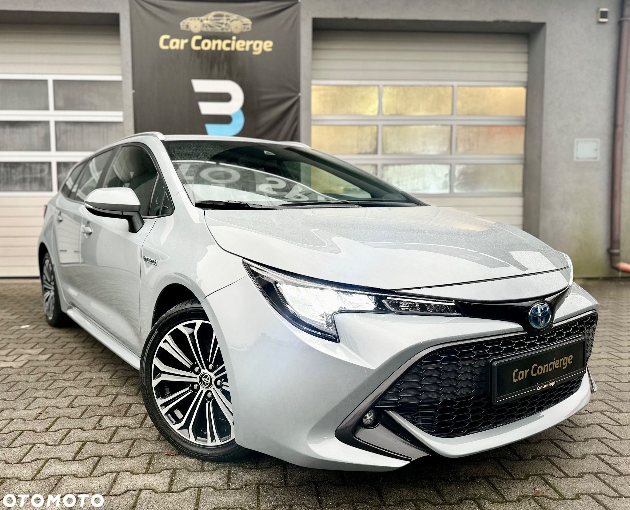 Toyota Corolla 2.0 Hybrid Comfort - 1