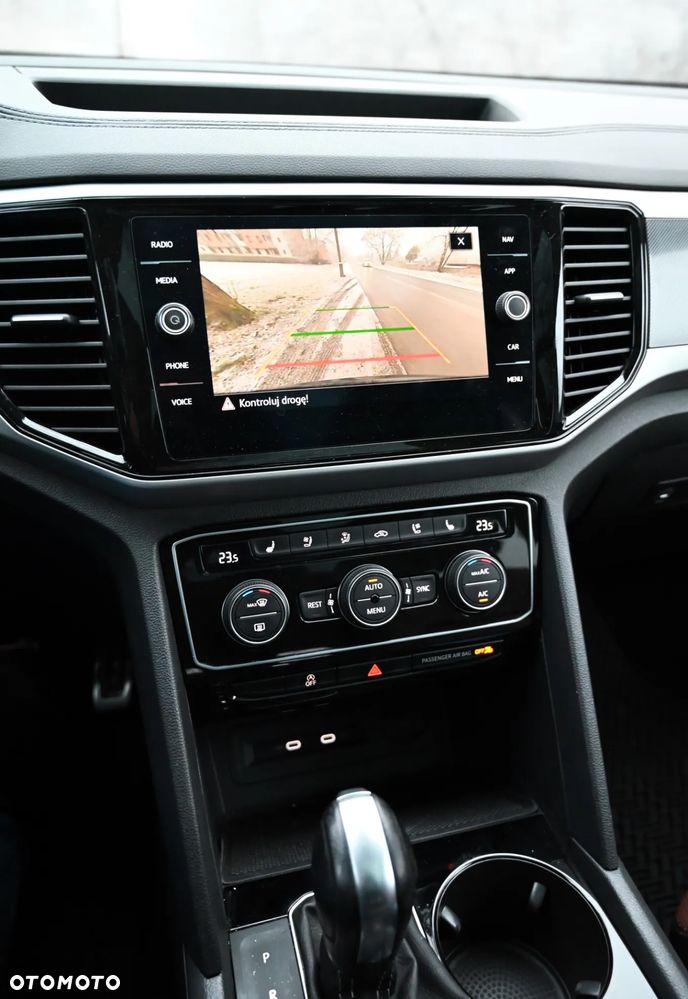 Volkswagen Atlas - 32