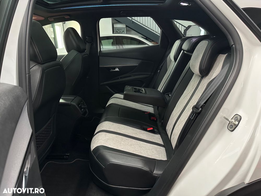 Peugeot 3008 PHEV EAT8 4X4 GT Pack - 19