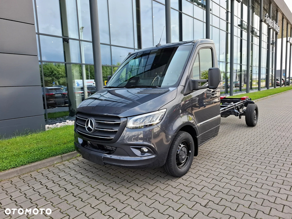 Mercedes-Benz Sprinter 319 CDI Podwozie SELECT długie 4325 mm