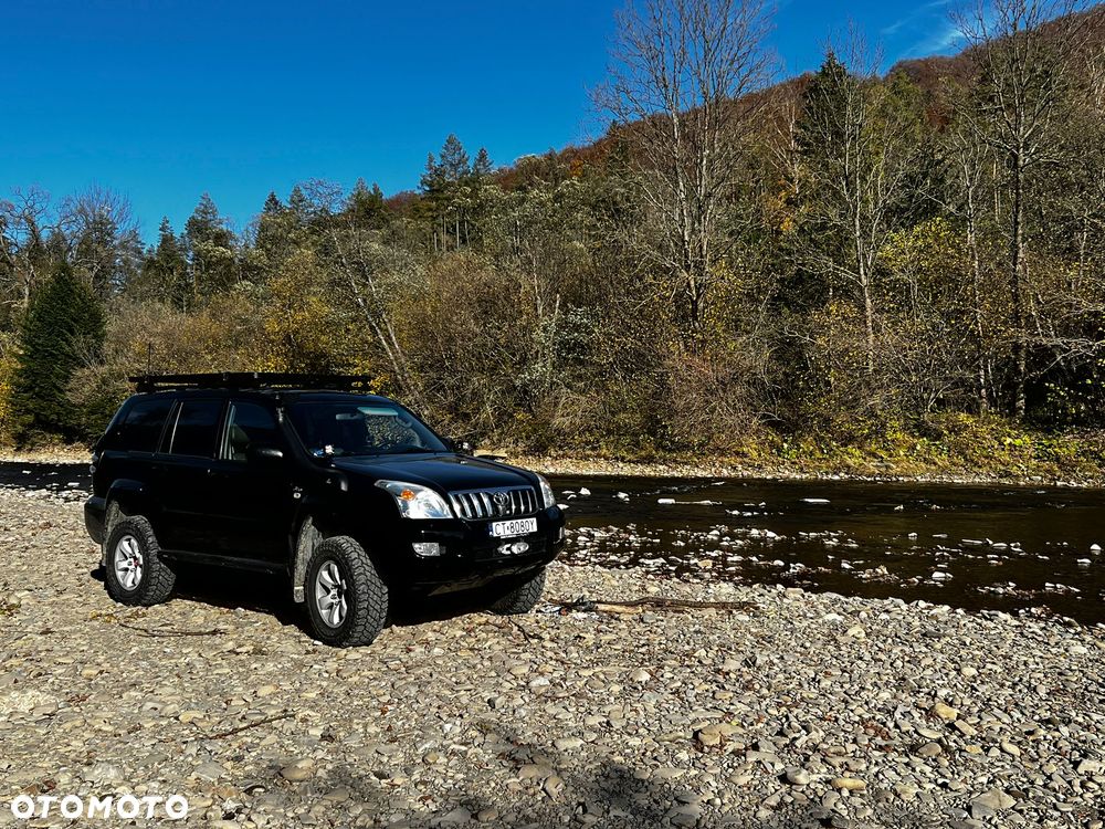 Toyota Land Cruiser - 18