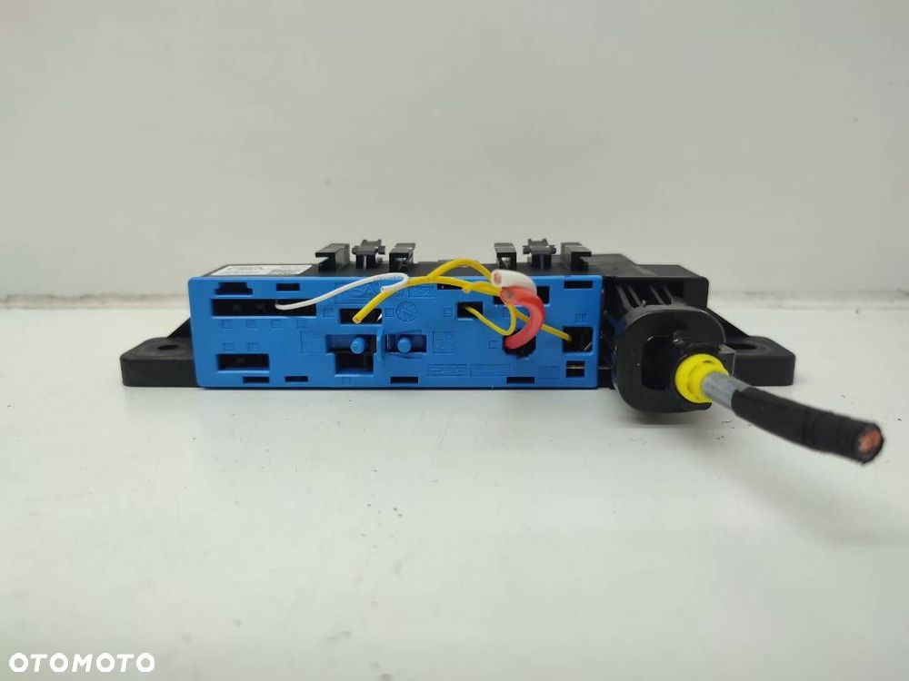 SKRZYNKA BEZPIECZNIKÓW CITROEN C5 X 9830004880 - 3