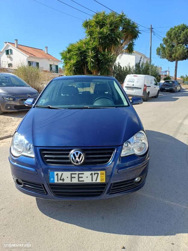 VW Polo 1.4 TDi Confortline - 4