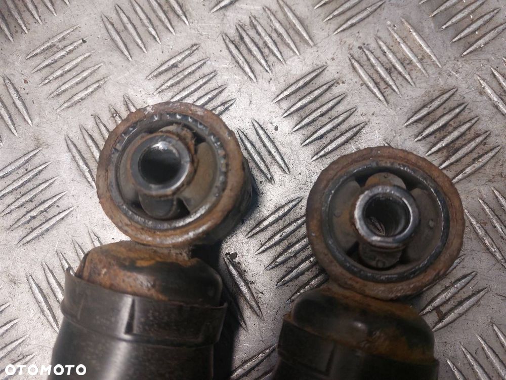 AMORTYZATOR + SPRĘŻYNA LEWY TYŁ + PRAWY TYŁ OPEL MERIVA A - 2