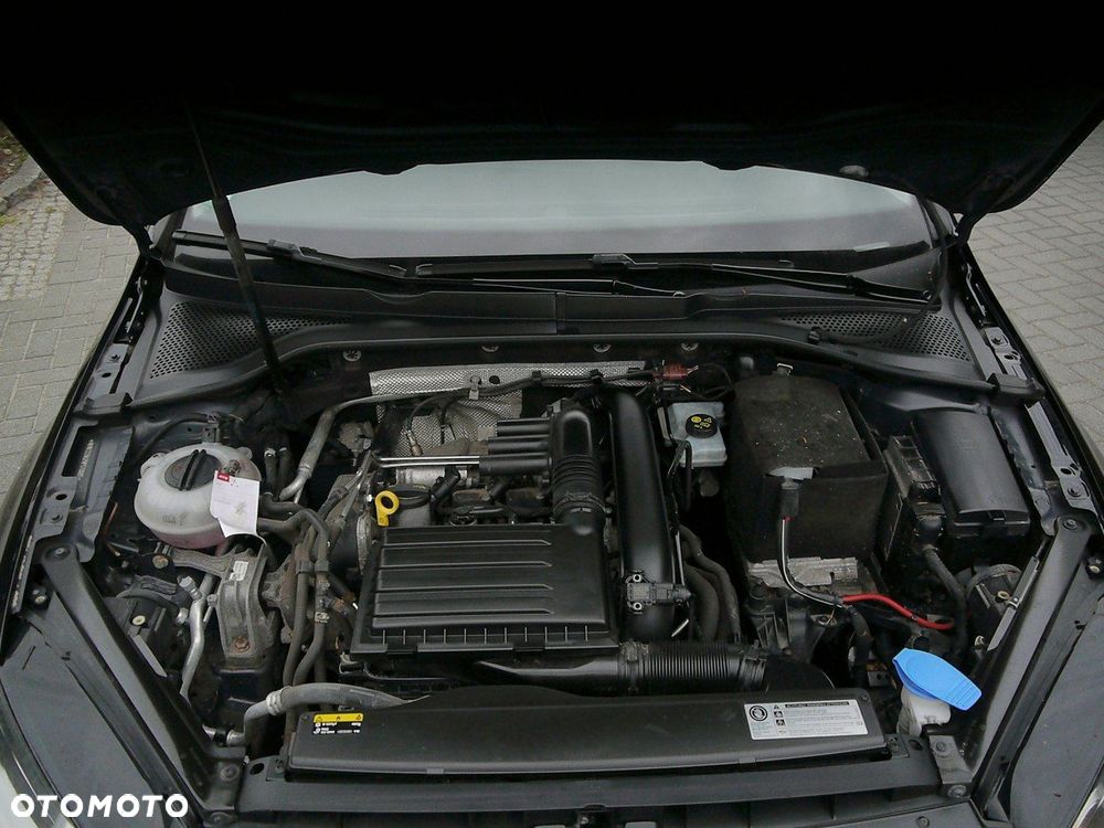 Volkswagen Golf - 40