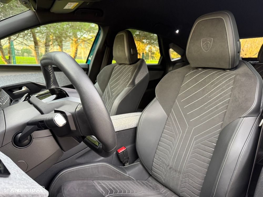 Peugeot E-3008 73 kWh GT - 40